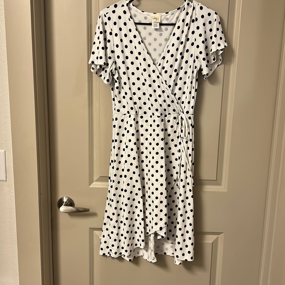 Wrap around white polka dot dress medium